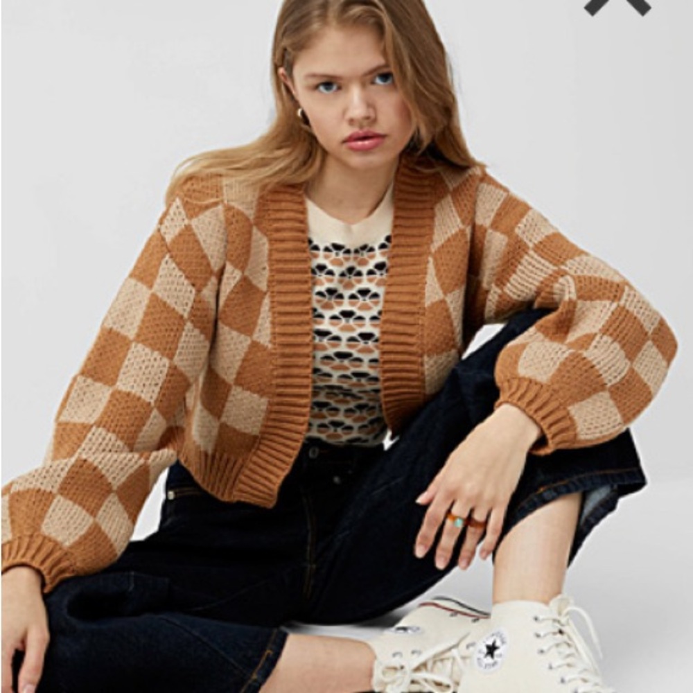 Caramel and cream Checkered cropped cardigan